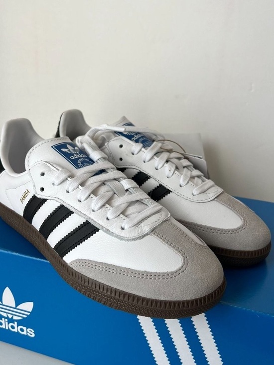 adidas Shoes - New Women's Adidas Samba OG White Black Gum
